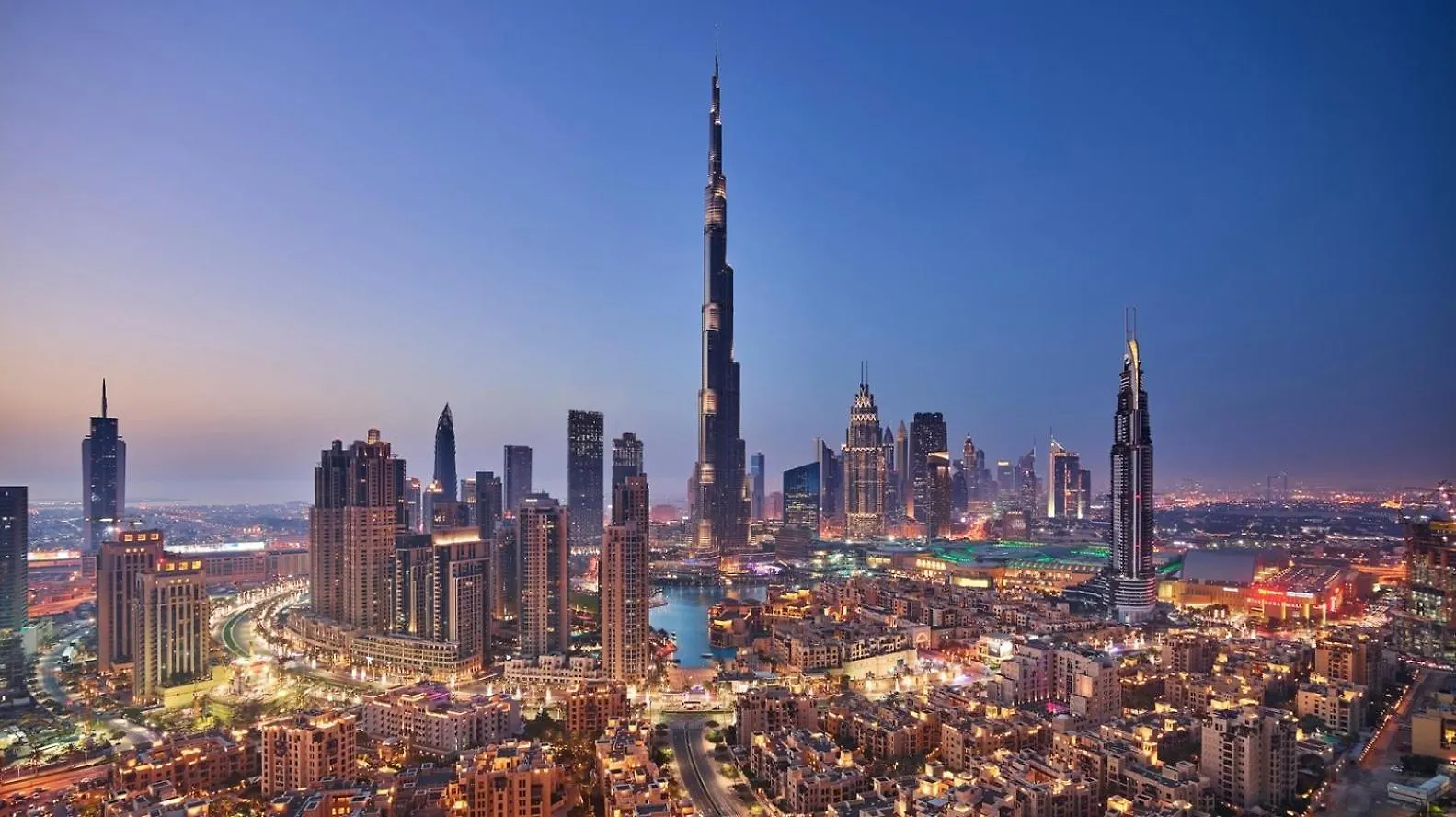 شقة Trophy 2Br Aladdin Estate W Burj Khalifa View دبي